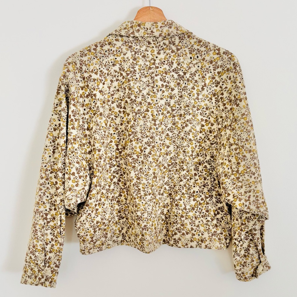 Solitaire Floral Print Eyelet Jacket - Picture 5 of 6